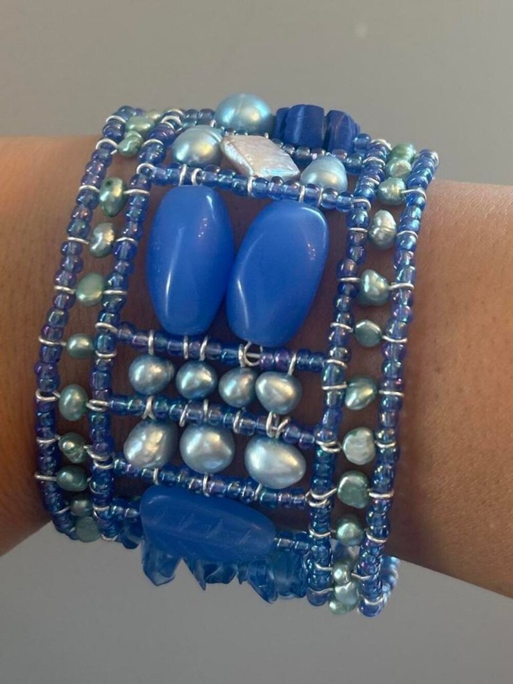 Blue Beaded Wrap Bracelet Faux Pearl Glass Beads Costume Jewelry